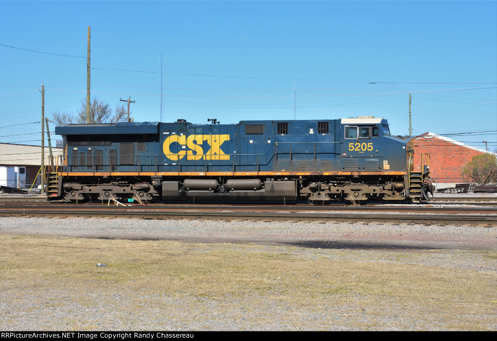 CSXT 5205